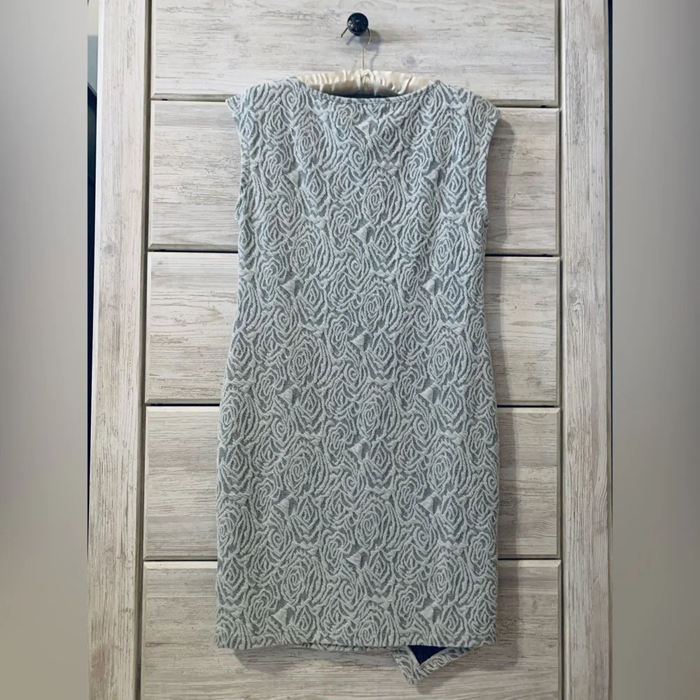 Kiind Of Dress; Soft; Stretchy - Picture 2 of 2